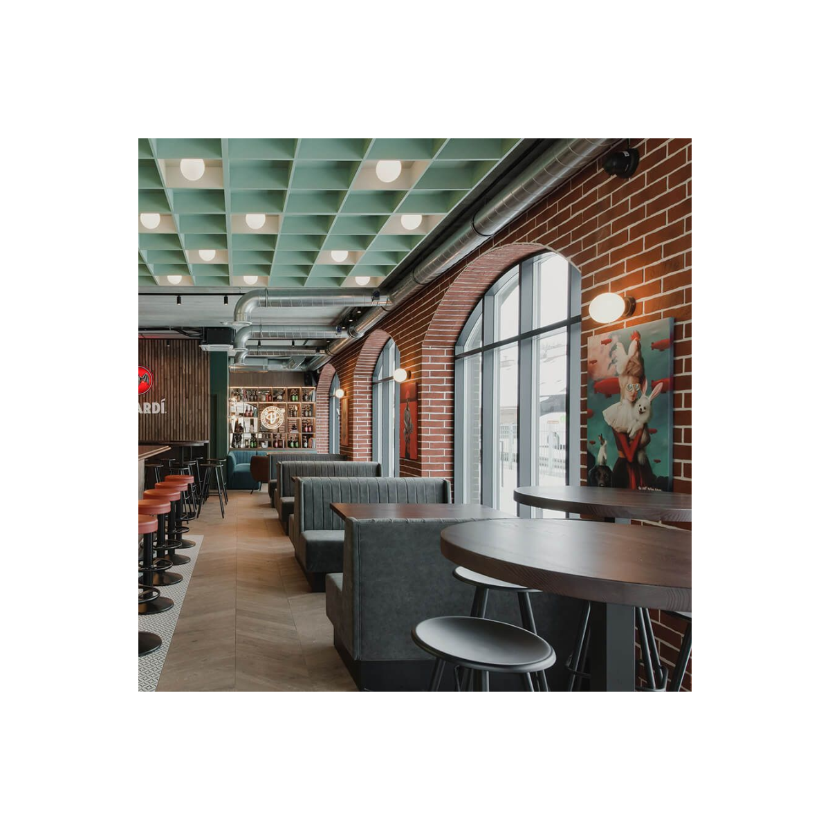 Industrialne wnętrze restauracji z płytką SC.6105 Sofia