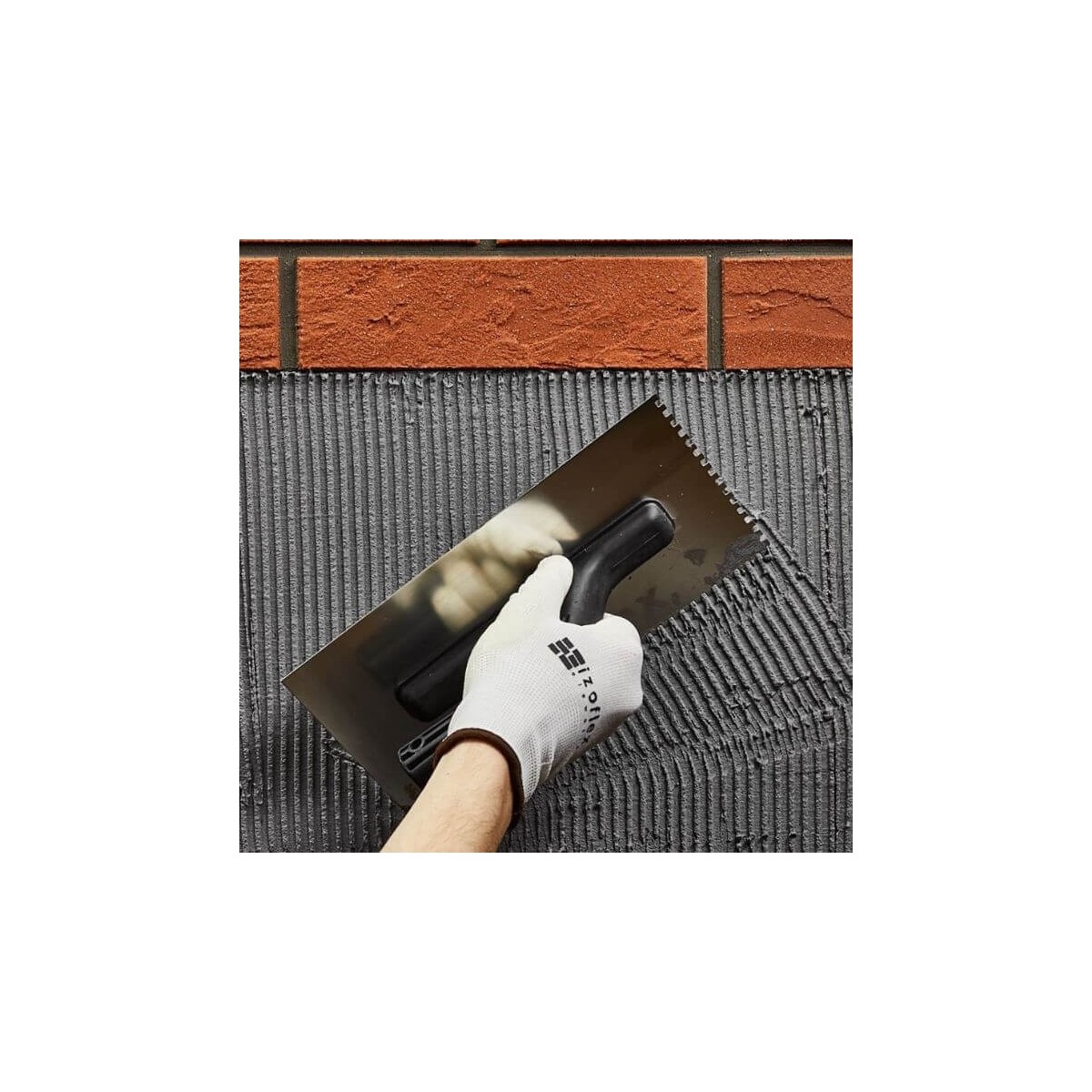 Paca 4x4 szpachla zębata do nakładania kleju IZOFLEX-SK