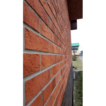 Płytki elewacyjne Izoflex 6116 Toskania – ciepłe barwy i włoski klimat